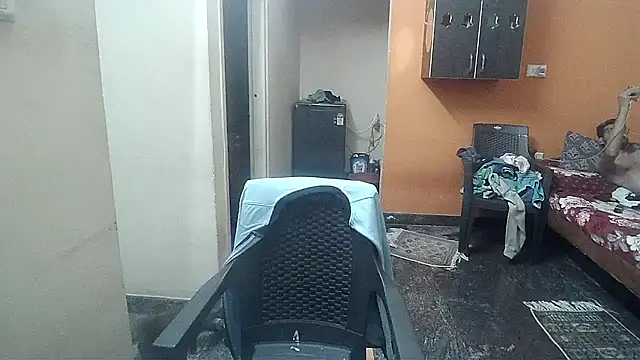 Snapshot of Indiaguy4u chatting on 14, 12, 2024 Indiaguy4u online show from 14, 12, 2024