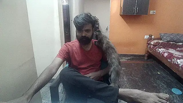 Snapshot of Indiaguy4u chatting on 30, 12, 2024 Indiaguy4u online show from 30, 12, 2024