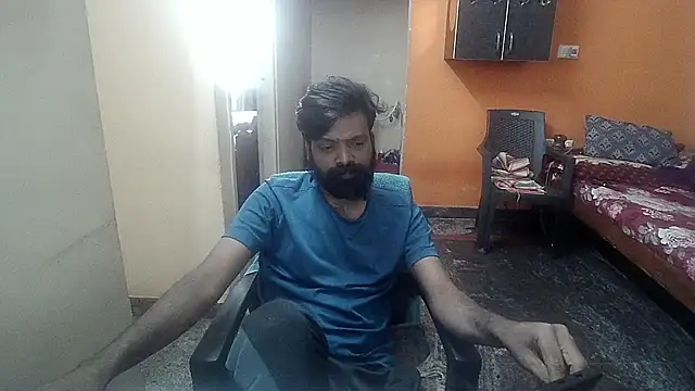 Snapshot of Indiaguy4u chatting on 31, 12, 2024 Indiaguy4u online show from 31, 12, 2024