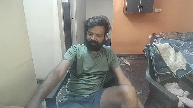 Snapshot of Indiaguy4u chatting on 19, 1, 2025 Indiaguy4u online show from 19, 1, 2025