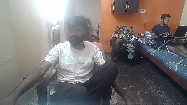 Snapshot of Indiaguy4u chatting on 21, 2, 2025 Indiaguy4u online show from 21, 2, 2025