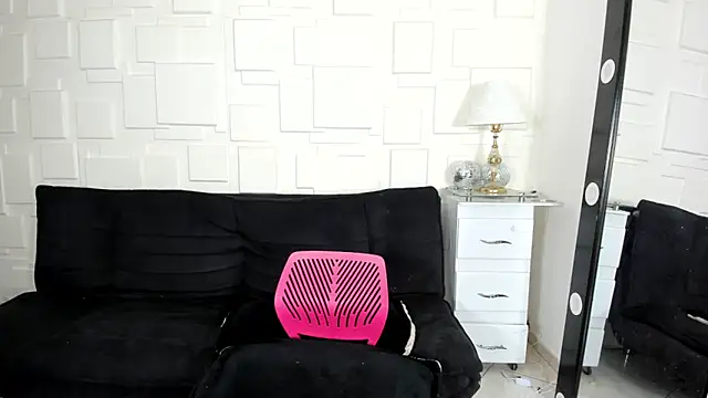 dollpamela online show from 5, 1, 2025