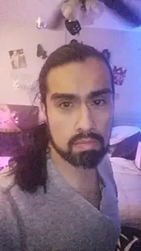 MigeLazzo online show from 8, 11, 2025