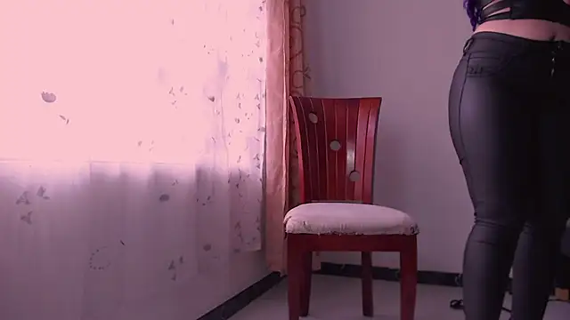 nicolstivens online show from 19, 1, 2025