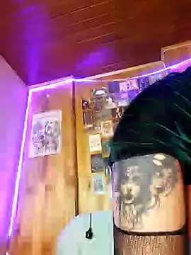 Snapshot of _Laary chatting on 14, 1, 2025 Laary online show from 14, 1, 2025