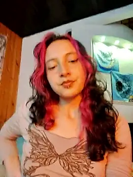 Snapshot of _Laary chatting on 23, 9, 2025 Laary online show from 23, 9, 2025