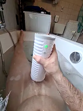 Snapshot of toeloverlive chatting on 2, 3, 2026 toeloverlive online show from 2, 3, 2026