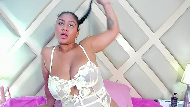 SSCARLETH  online show from 5, 3, 2025