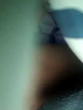 Snapshot of LuckyLefty79 chatting on 19, 11, 2025 LuckyLefty79 online show from 19, 11, 2025