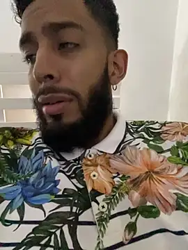 Snapshot of Alessandro__Rossi chatting on 29, 9, 2025 Alessandro Rossi online show from 29, 9, 2025