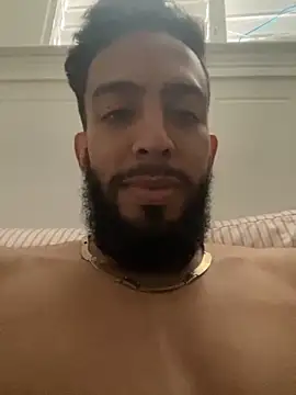 Snapshot of Alessandro__Rossi chatting on 3, 10, 2025 Alessandro Rossi online show from 3, 10, 2025