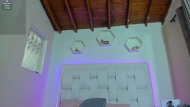 shanakendall online show from 20, 12, 2025