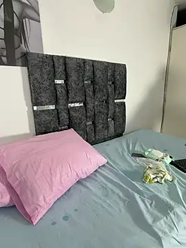 Natasharuso online show from 26, 2, 2026