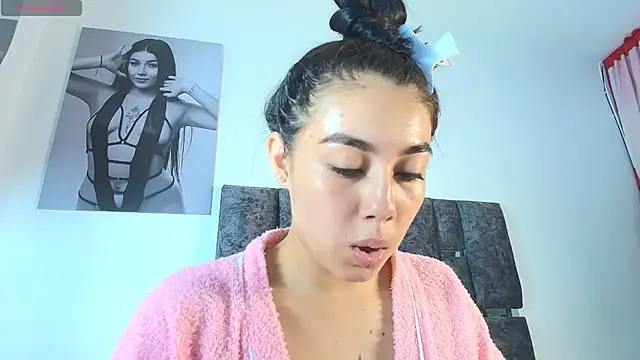 Natasharuso online show from 9, 7, 2026