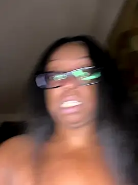 Snapshot of Goddesskarisma chatting on 25, 11, 2025 Goddesskarisma online show from 25, 11, 2025