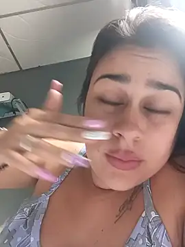 Latina sexy1 online show from 22, 2, 2025