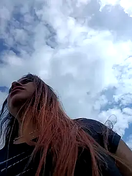 Latina sexy1 online show from 12, 9, 2025