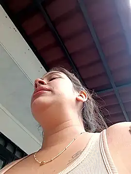 Latina sexy1 online show from 14, 1, 2026