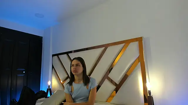 Aron cruz online show from 24, 4, 2026