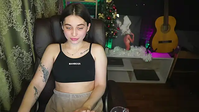 delicatedBailey online show from 13, 1, 2025