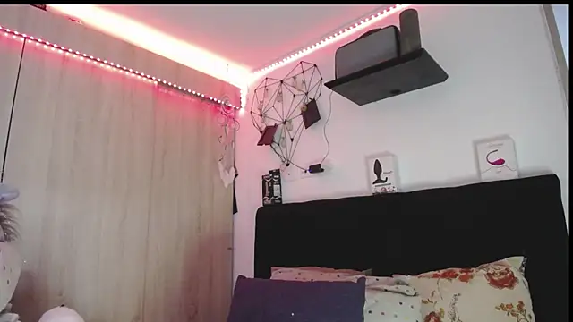 Santiago kiler online show from 3, 3, 2026