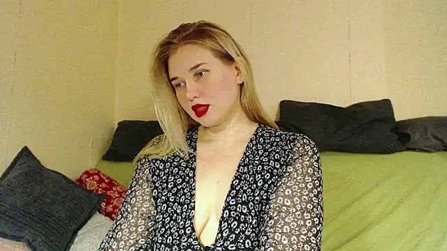 mmmPinUpGirl online show from 30, 10, 2025