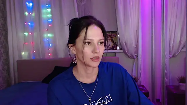 Snapshot of Zlata888 chatting on 12, 1, 2025 Zlata888 online show from 12, 1, 2025