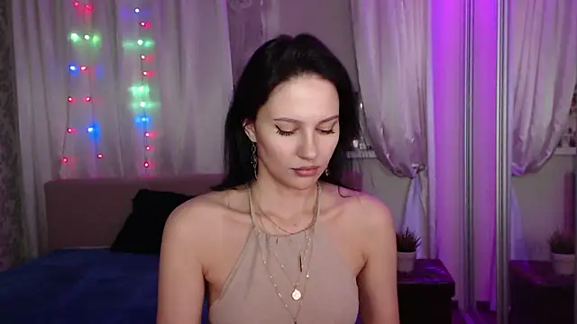 Snapshot of Zlata888 chatting on 5, 3, 2025 Zlata888 online show from 5, 3, 2025