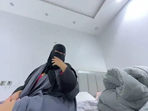 Submissive Arab online show from 27, 12, 2024