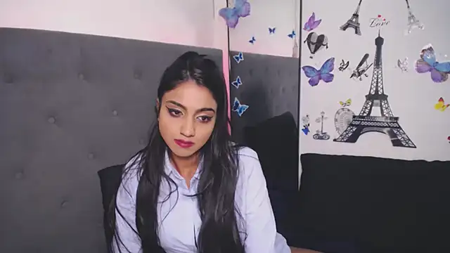 Delilah Blazee online show from 6, 10, 2025