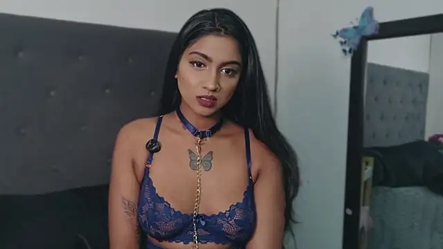 Delilah Blazee online show from 30, 5, 2026