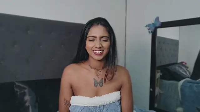 Delilah Blazee online show from 2, 6, 2026