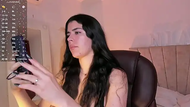  Niah  online show from 11, 2, 2025