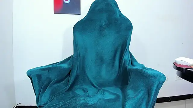 lazzon bastion online show from 7, 2, 2025