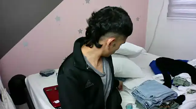 sorry-mom69 online show from 31, 1, 2025