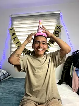 sorry-mom69 online show from 10, 10, 2025