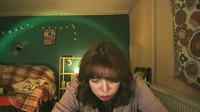 ClancyMorissey online show from 25, 2, 2025