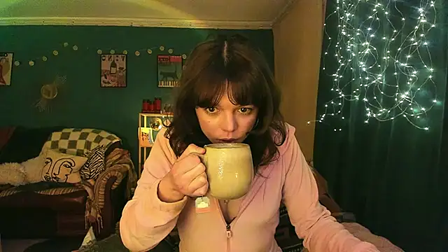 ClancyMorissey online show from 28, 2, 2026