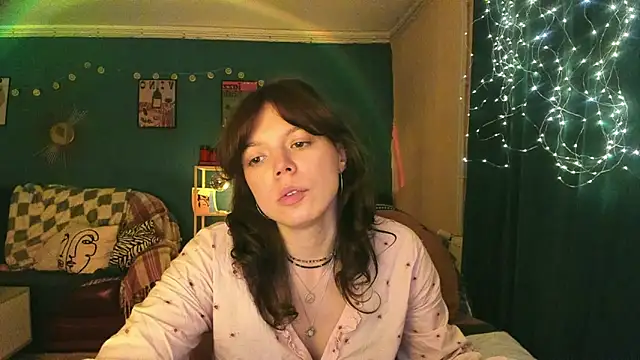 Snapshot of ClancyMorissey chatting on 11, 5, 2026 ClancyMorissey online show from 11, 5, 2026