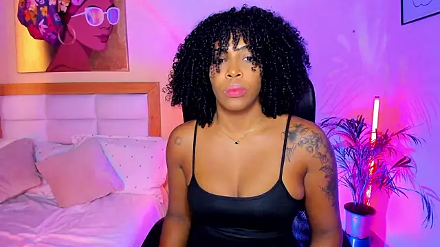 Snapshot of AitanaBrown_ chatting on 22, 2, 2026 AitanaBrown online show from 22, 2, 2026