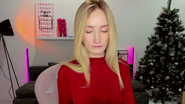 Snapshot of bella__rose chatting on 25, 12, 2024 bella rose online show from 25, 12, 2024