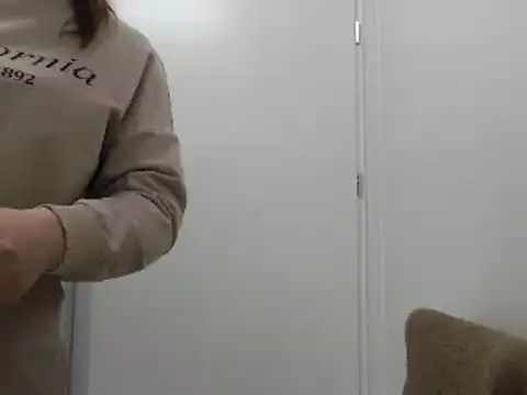 loveis007 online show from 26, 2, 2025