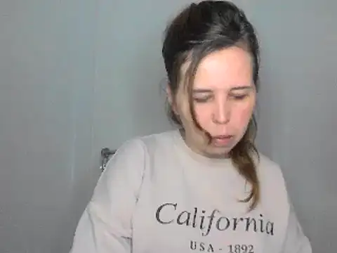 loveis007 online show from 17, 3, 2025