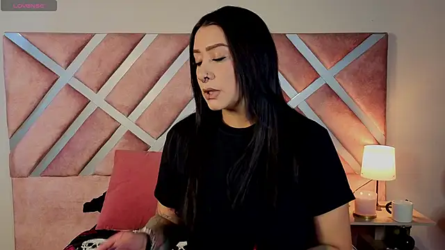  kelly hous36 online show from 23, 4, 2026