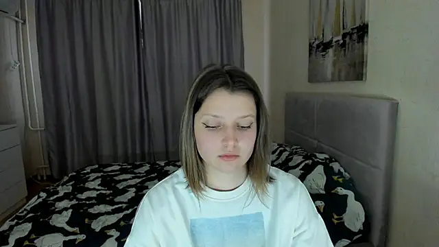 Snapshot of SoniNesti chatting on 23, 9, 2025 SoniNesti online show from 23, 9, 2025