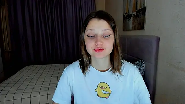 Snapshot of SoniNesti chatting on 13, 11, 2025 SoniNesti online show from 13, 11, 2025