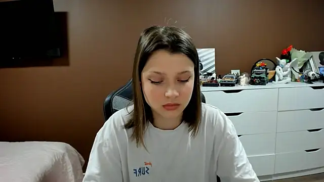 SoniNesti online show from 3, 3, 2026