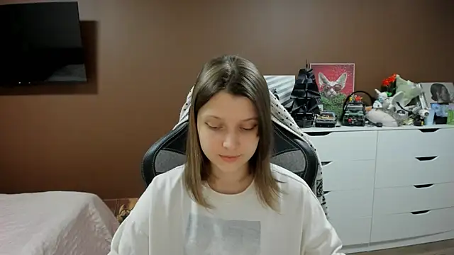 SoniNesti online show from 25, 4, 2026