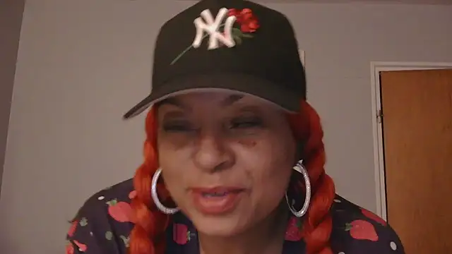 MSweetLindaParks online show from 30, 10, 2025