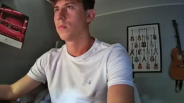 Snapshot of saint_not chatting on 8, 1, 2025 saint not online show from 8, 1, 2025